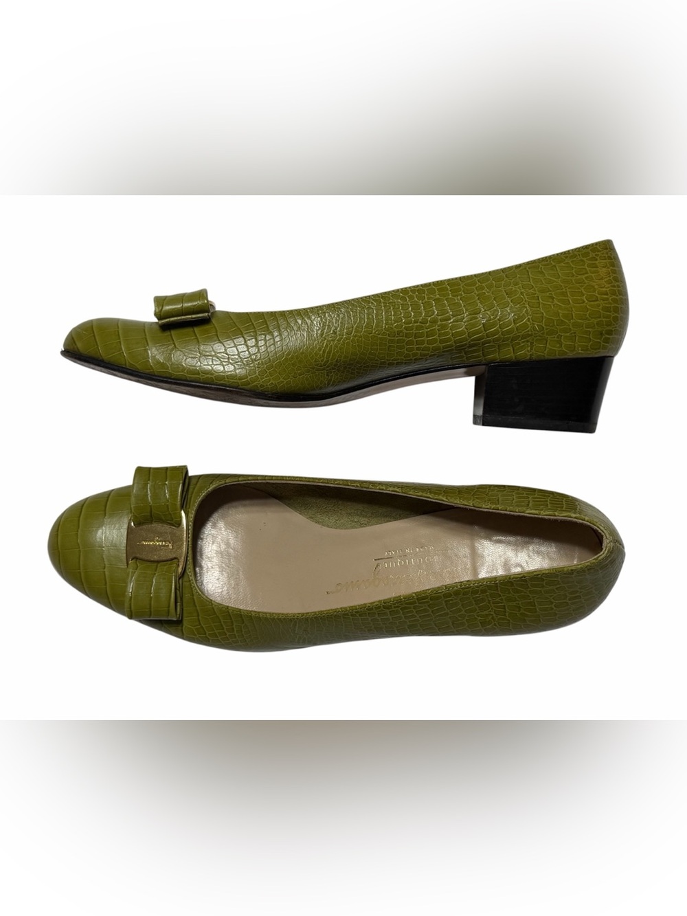 Salvatore Ferragamo Pumps Olive Green Croc Embossed Leather Block Heel size 8